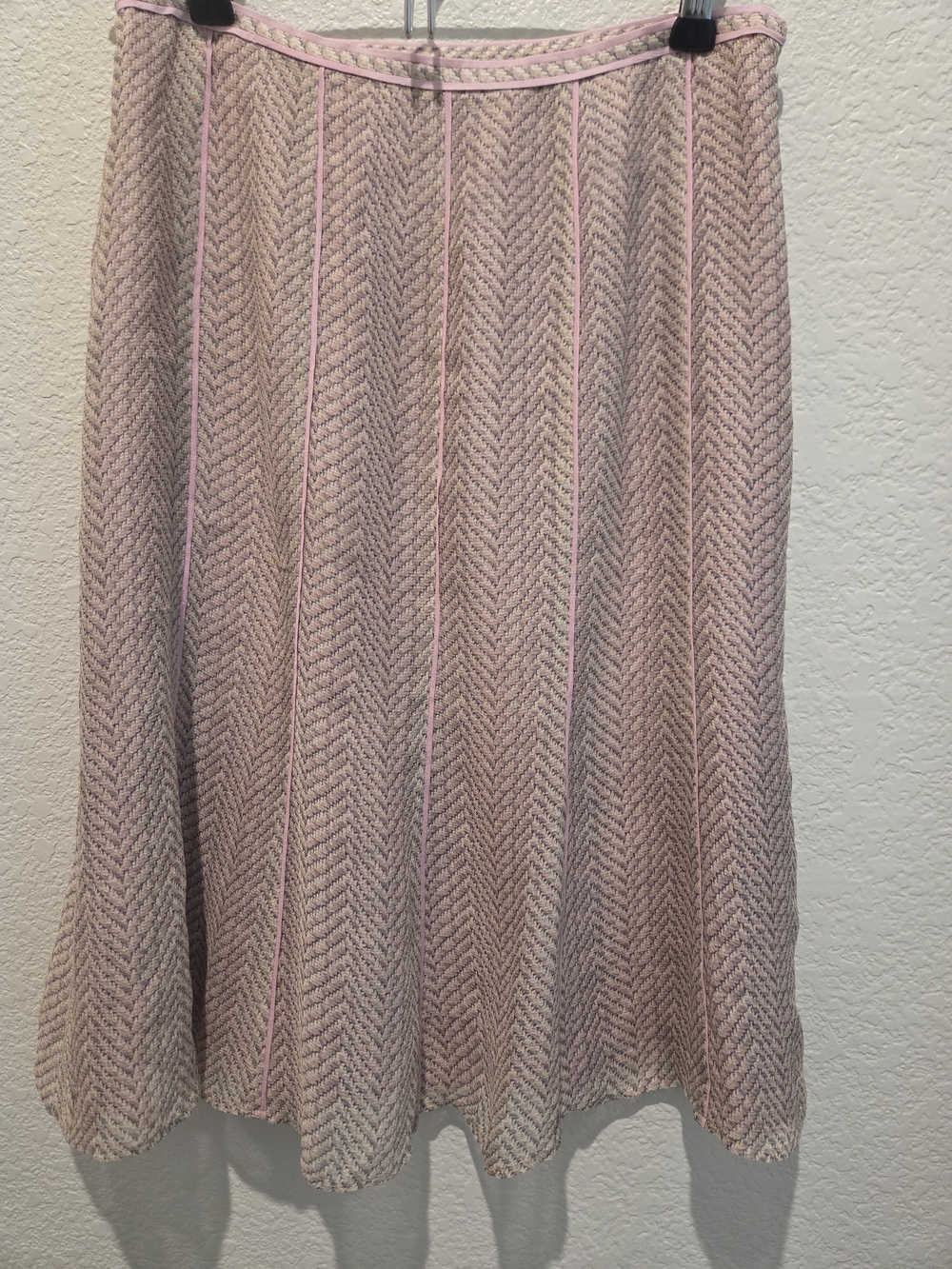 Ann Taylor 100% Silk Fabric A-Line Skirt in Pink Size 0